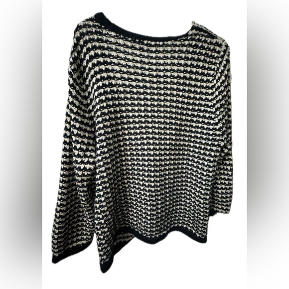 LOFT Navy and Cream Women's Crocheted Cardigan Sweater XL - Picture 2 of 5